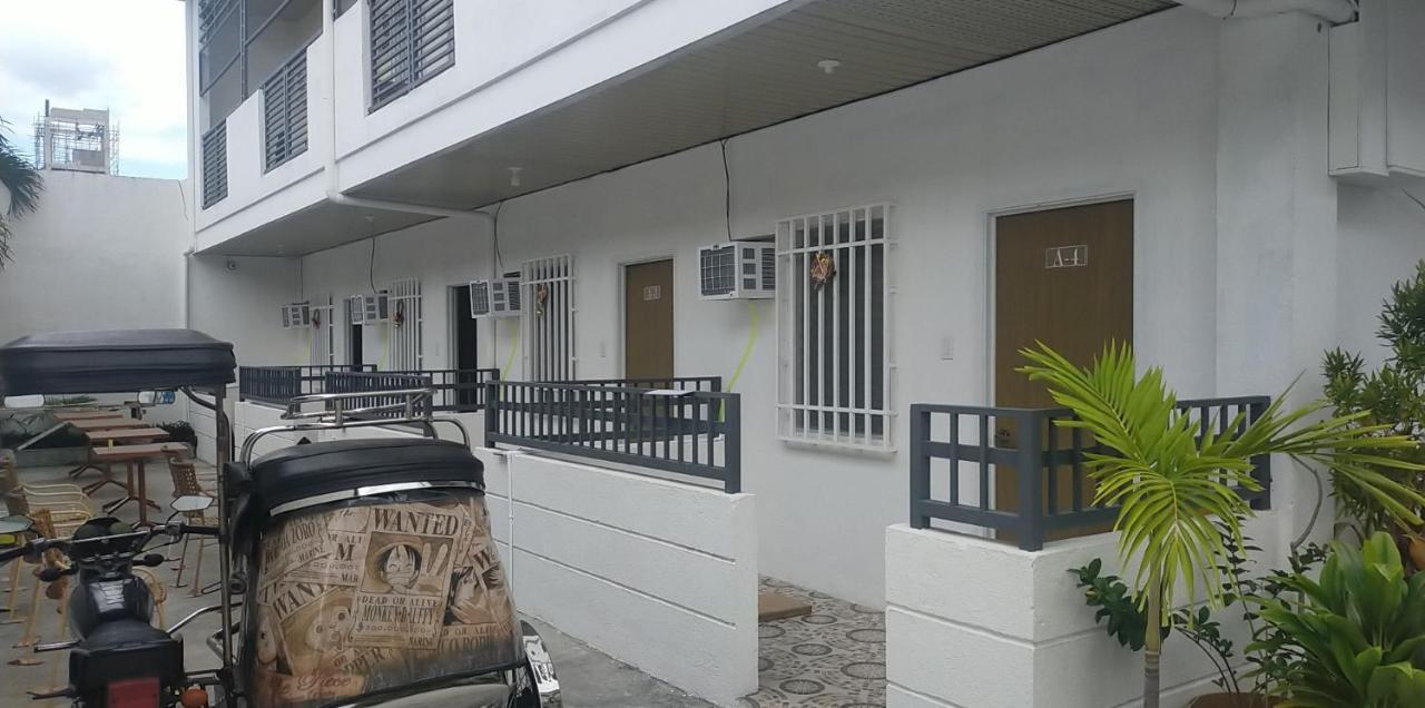 __Aplaridel Inn Suites__ Angeles Zewnętrze zdjęcie