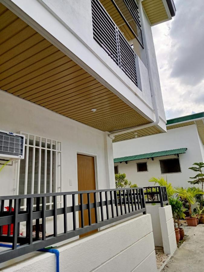 __Aplaridel Inn Suites__ Angeles Zewnętrze zdjęcie
