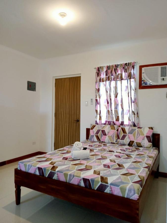 __Aplaridel Inn Suites__ Angeles Zewnętrze zdjęcie