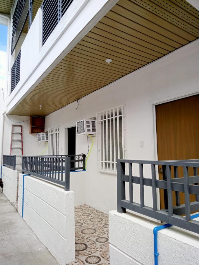 __Aplaridel Inn Suites__ Angeles Zewnętrze zdjęcie